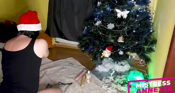 Mrsannette - Annette Full Mistress Hd Tree Christmas Video