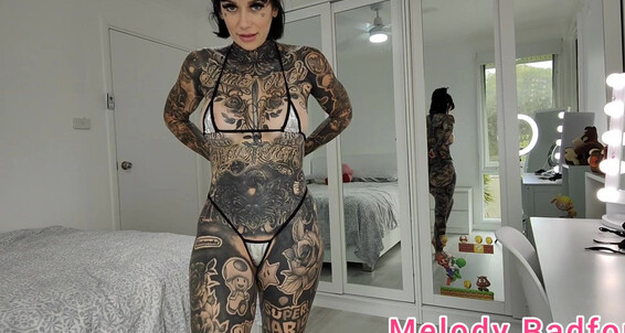 Melodyradford, Video: Try Shiny Bikini Micro On