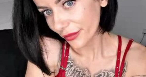 Melodyradford, Video: Video Tease Kinky