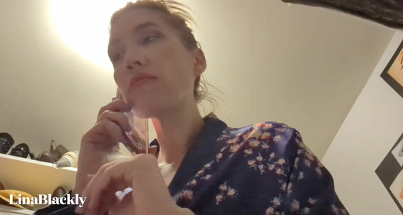 Linablackly - Son Shrunken Mommy Gives Manyvids Pleasure