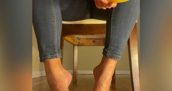 Jenniferxsanchez, Video: Crushing Video Banana