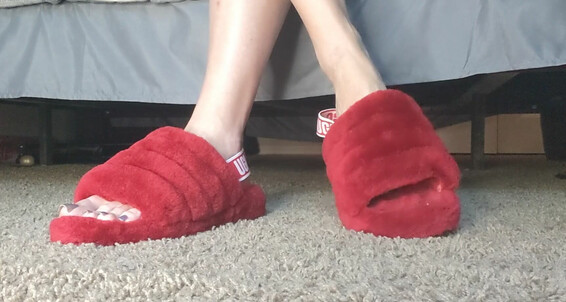 Compliment Alwa Just Play Love Shoe How I Ugg These My Has Red Slippers Skin Premiumbrandy