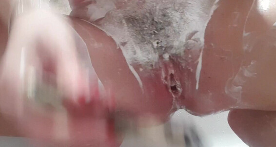 Cover Blanchebradburr How I Shave Me