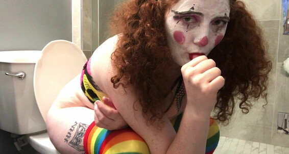 Thattrixiegirl - Custom Playful Clown