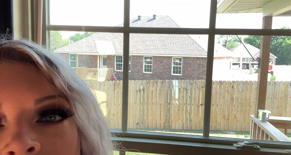 Kimberveilsplus, Video: In Front Construction Of Some With Window The Stripping
