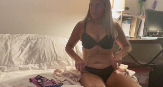 Mssweettea - More Kinda Role Hotwife Play Definitely But Silly