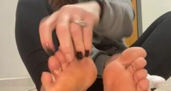 Amysoles269, Video: Them Make Amysoles Tongue Crave Your