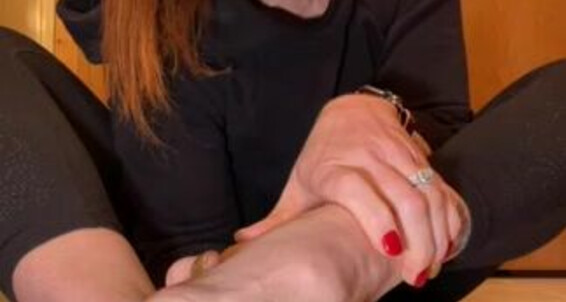 Your Foot Me Crown Queen Amysoles