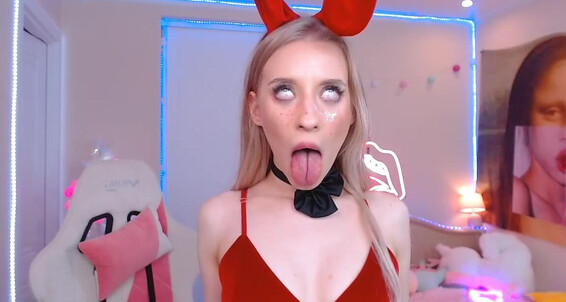 Jane Klein Dancing Ahegao Bunny