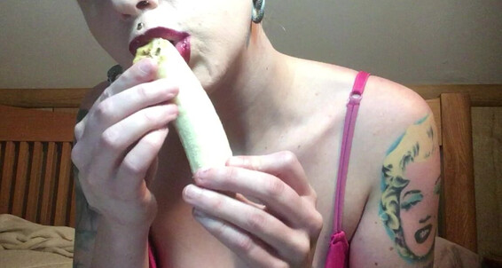 Blowjob Lipped Ladylazarus Red Banana