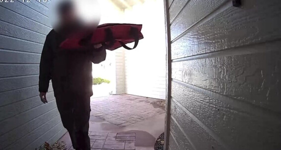 Amateur, Video: Teen To Lillea18 Driver 11.Adorable Pizza Delivery Tries Seduce