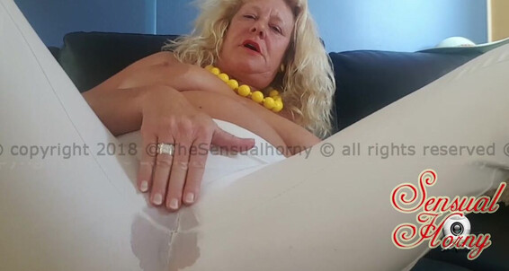 Amateur, Video: Through My Legging_Thesensualhorny Peeing Pornhubpremium