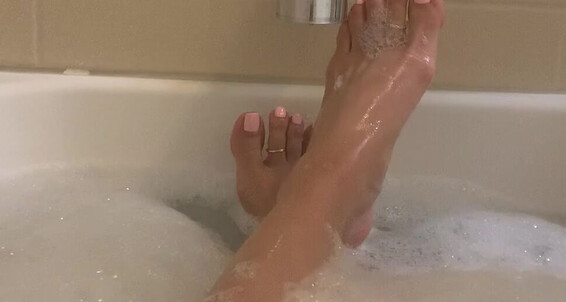 To 2020 Come My Onlyfans In 10 28 Of Tub I 1155290813 Unicorn With The Want Me You Worship Feet