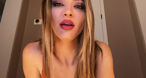 Iwantclips Crystal Knight Into Deep Mesmerization