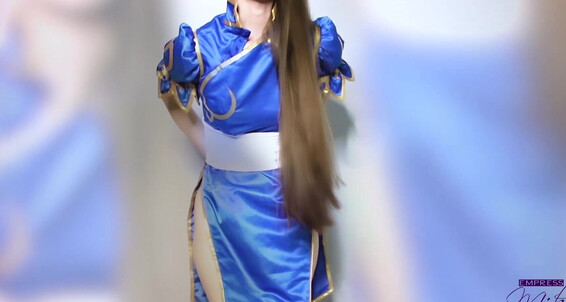 Ballbusting Iwantclips Empress Li Chun With Cbt Mika