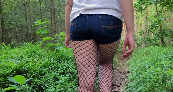 Took A Schoolgirl Boobs And To Friend Into Pussy The Forest Show