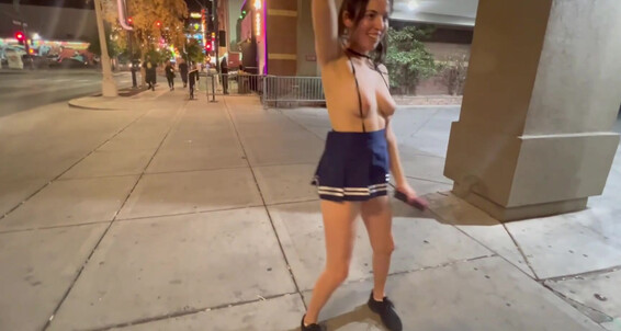 Mix, Video: City Pt Caught In 2 Exposed Used A Stranger By Manyvids Streets