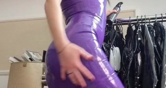 Go Your This Easy Through Glidding As Hands Goddessambra 2977845796 My Mind 08 Onlyfans Over 12 Dress Tight Just 2023 Latex