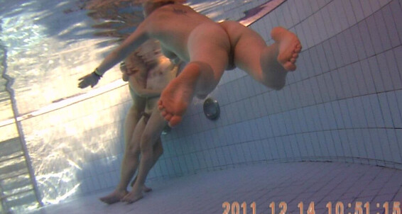 Mix, Video: Siterip Sauna-Pool_3