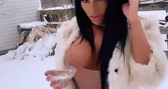Cover Cubangoddess To Also Cock