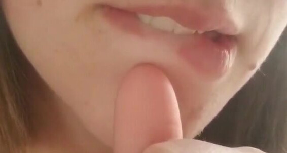 Cover Dirtyburd Biting My Lip